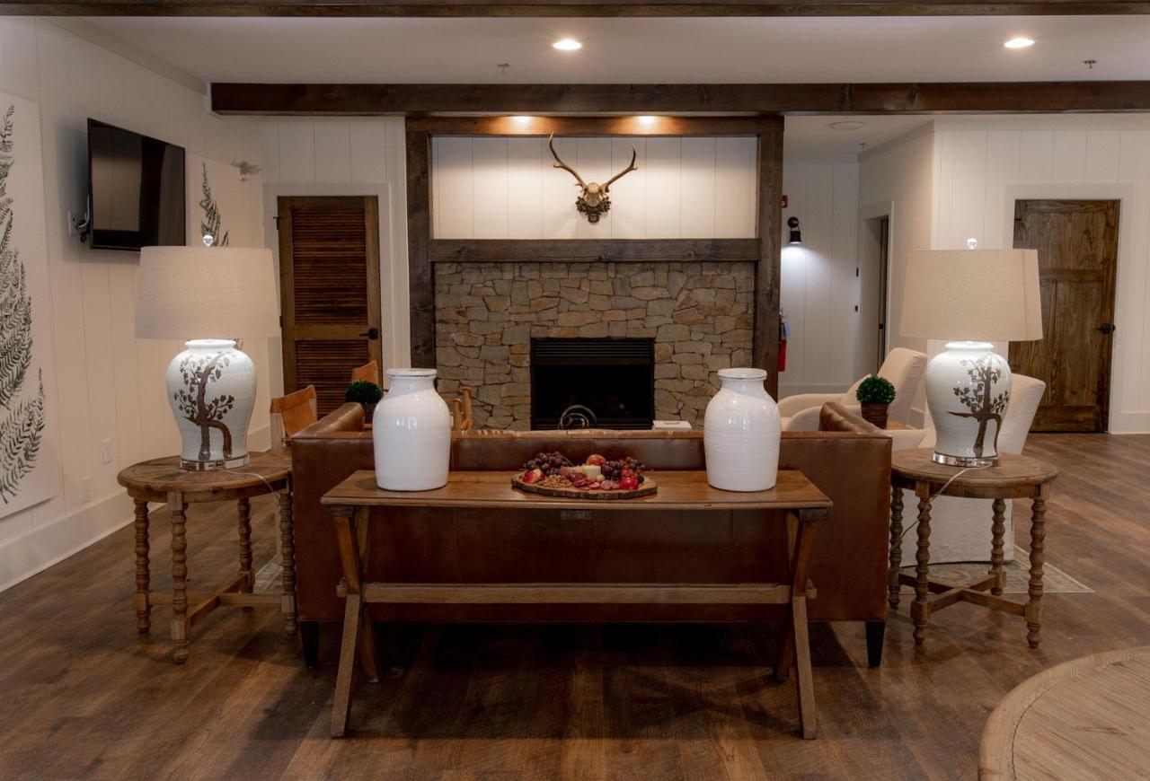 The Blowing Rock Manor Екстериор снимка